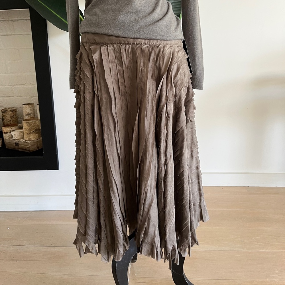 100% silk ruffle skirt DKNY